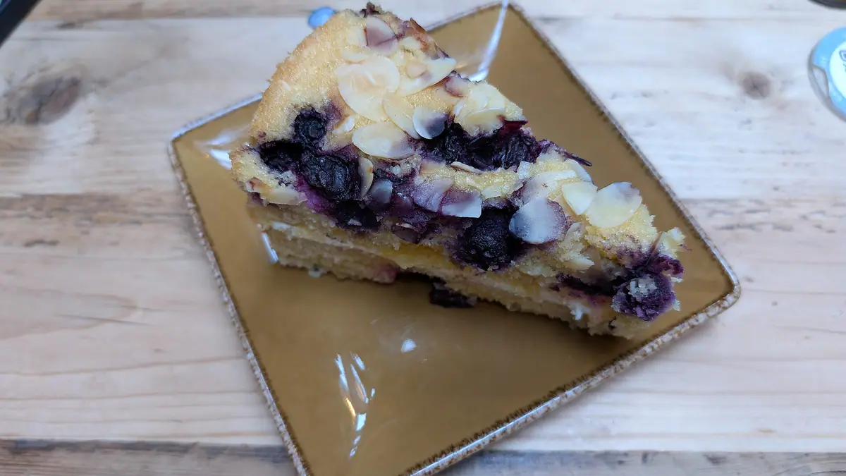 W Cake or Bread – cake shop in Kelham Island, Sheffield